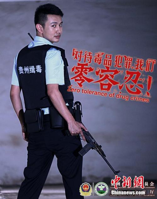 怎么买假的伦敦大学文凭毕业证
